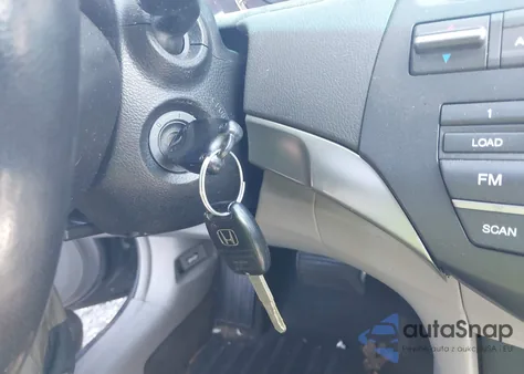 2009 Honda Accord 2.4 Ex-L from USA, damaged, VIN 1HGCP26809A154167